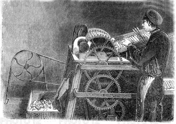 Machine à rogner les bougies