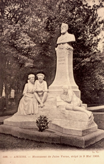 Monument de Jules Verne