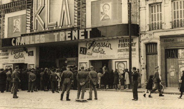 Show of French singer Charles Trenet during the Occupation