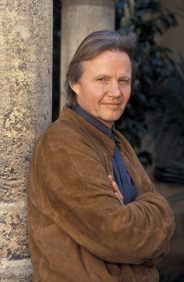 Jon Voight