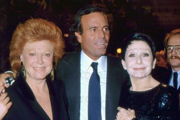 Régine, Julio Iglesias et Zizi Jeanmaire