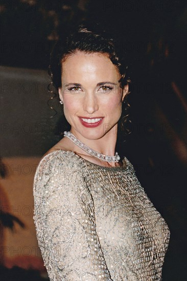 Andie MacDowell, 2001