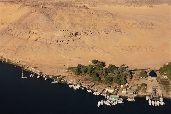 Tombes de dignitaires dans la région d'Assouan, vue aérienne