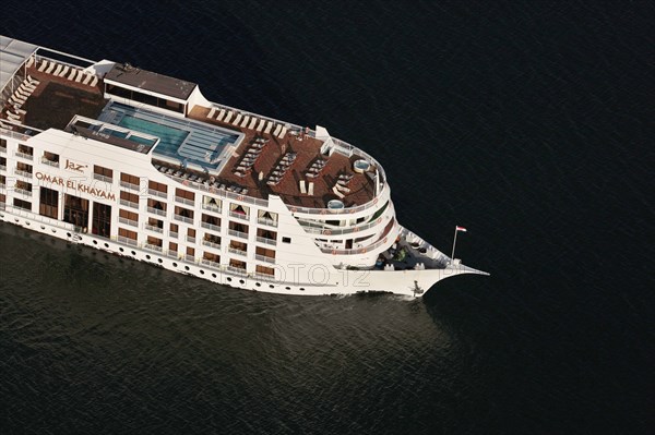 Bateau de croisière sur le Lac Nasser