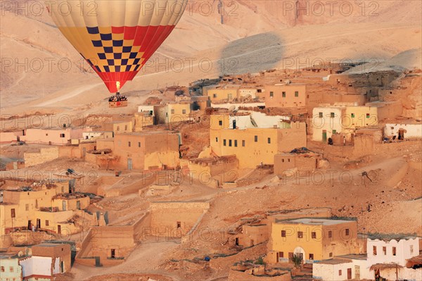 Montagne thébaine (Egypte)