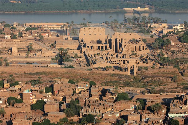 Temple d'Amon à Karnak vu de l'est