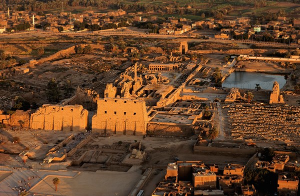 Temple d'Amon à Karnak vu de l'ouest