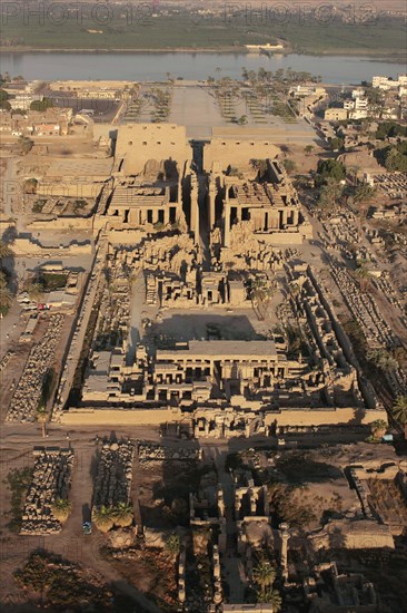 Temple d'Amon à Karnak vu de l'est