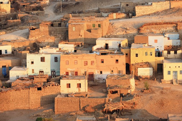 Montagne thébaine (Egypte)