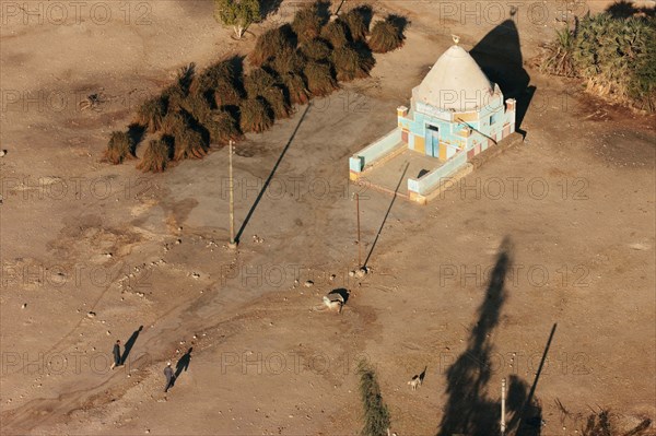 Scène de la vie quotidienne aux environs de Louxor