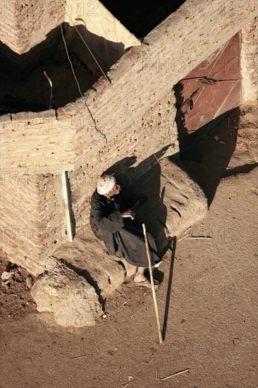 Scène de la vie quotidienne aux environs de Louxor