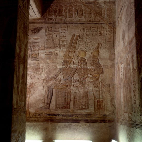 Abou-Simbel, Grand temple de Ramsès II. Pronaos