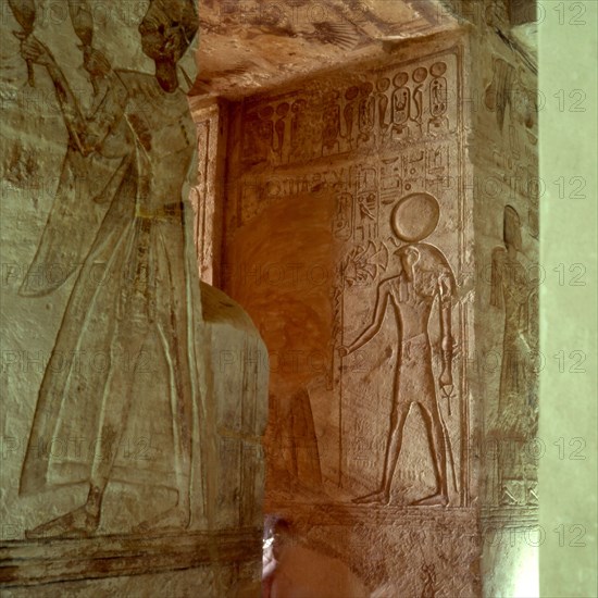 Abu Simbel, Large temple of Ramses II. Pronaos