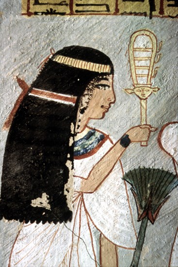 Valley of the nobles, Theban tomb no.255 of Roy, The wife with sistrum and lotus bud