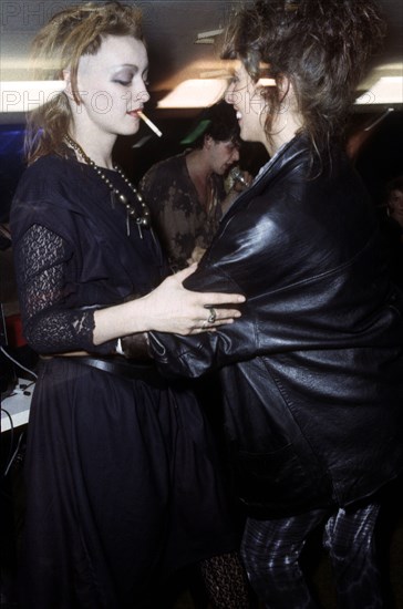 Gudrun Gut et Nena, 1983