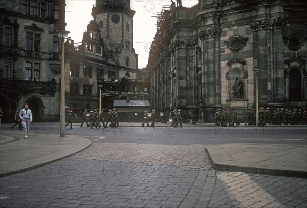 Daily life in East Germany in 1982
