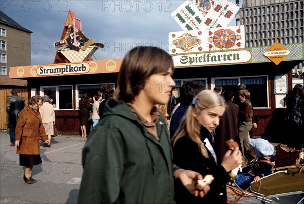 Daily life in East Germany in 1982