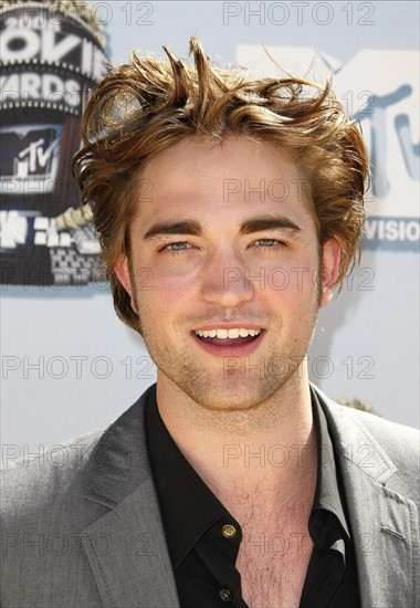 Robert Pattinson