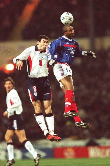 Nicolas Anelka et Martin Keown