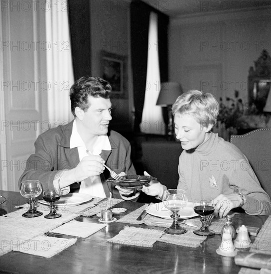 Michèle Morgan and Henri Vidal