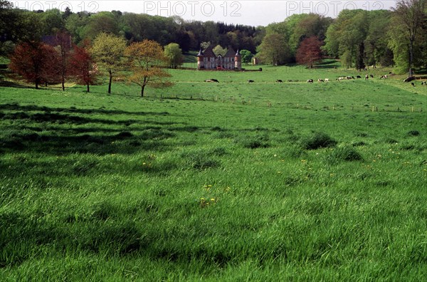 Sainte-Geneviève en Caux, château des Etangs, bâtiments du domaine