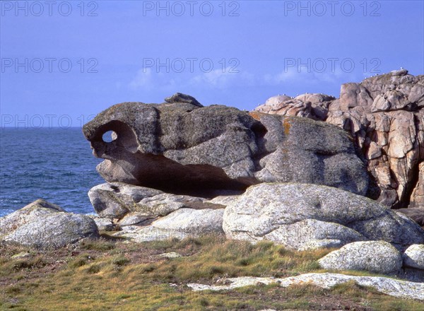 Yock Island, north coast. High tide