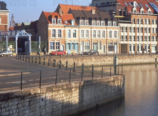 Vue du quai du Wault, côté ouest en direction de la partie nord-est