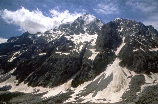 Mont Pelvoux et Pré de Madame Carle en direction du Pelvoux