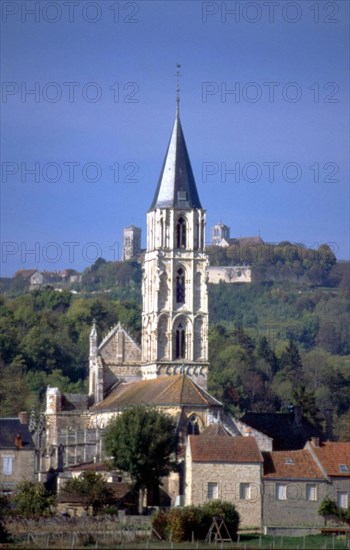 Vue de Saint-Père en direction du nord-est, Saint-Père et Vézelay