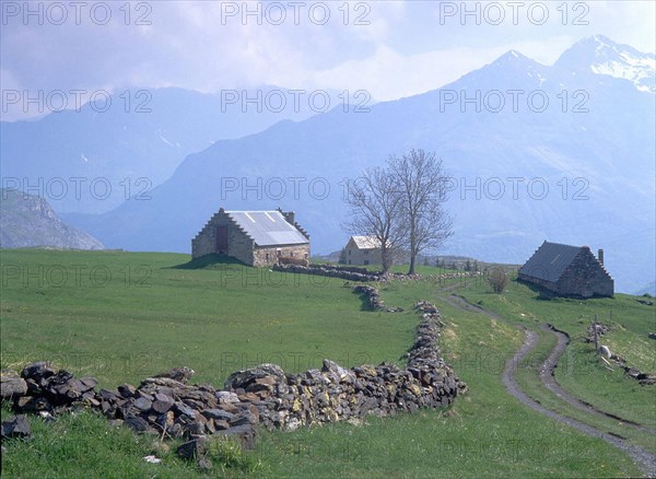 View from the Saugué plateau towards the North