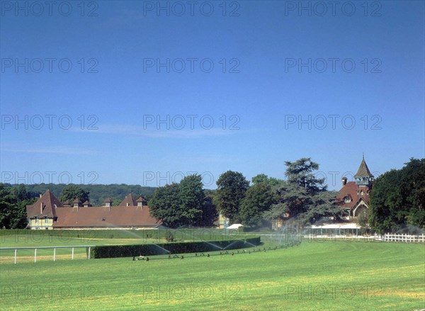 Vue près de l'entrée parking Fouilleuse en direction du Country-Club