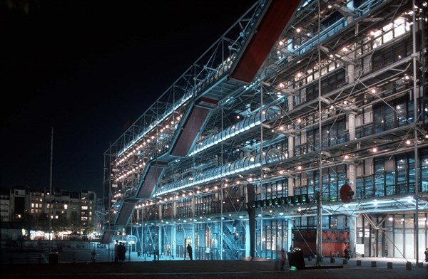 Centre Pompidou by night, Paris