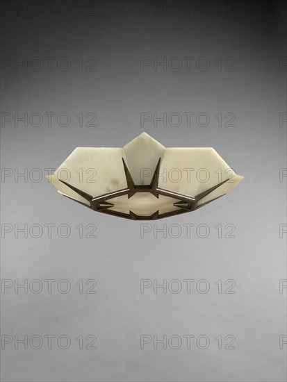 Cheuret, Ceiling light in the "Épine" style