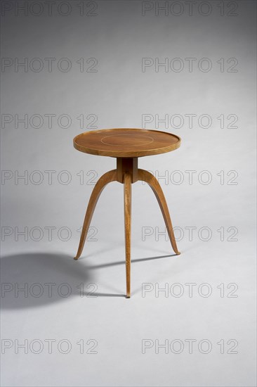 Rulhmann, End table of the so-called "Elegant" style