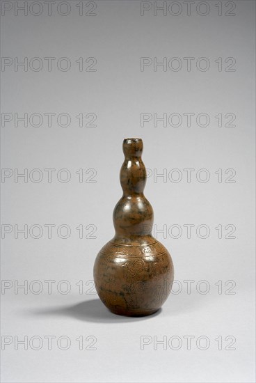 Soudbinine, Vase coloquinte à col trilobé