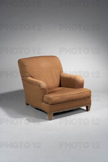 Frank, Armchair