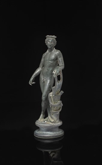 Roman statuette of Apollo zither player