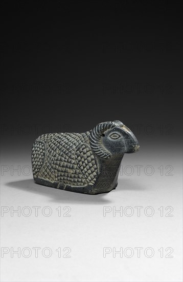 Western Asiatic statuette figuring a ram