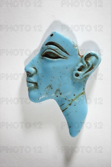 Head of Akhenaten