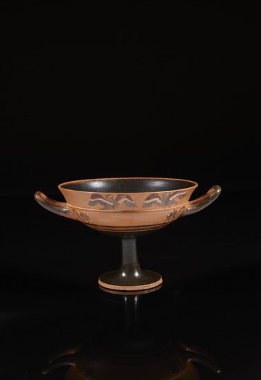 Greek black figure kylix