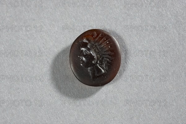 Intaille ovale gravée du profil vers la gauche d'Alexandre le Grand