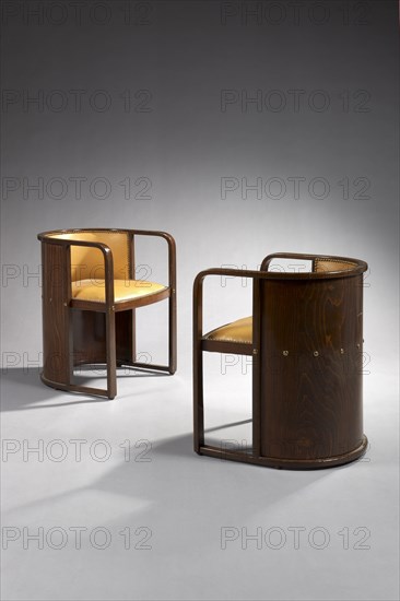 Fauteuils en cuir gold