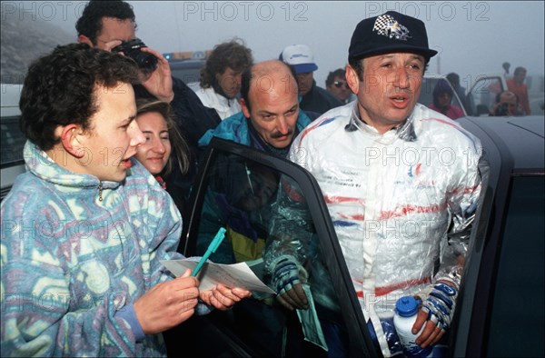 12/05/1994. CYCLISME/ LE MONT VENTOUX PAR LES STARS DES MEDIAS, DU SPECTACLE ET DU SPORT