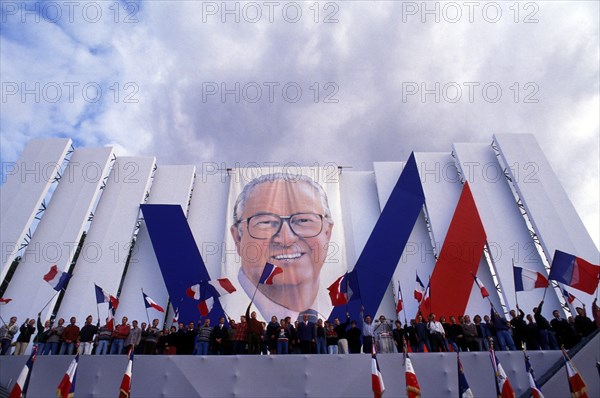 18/09/1994. FETE "BLEU, BLANC, ROUGE": J.M.LE PEN    CANDIDAT AUX PRESIDENTIELLES