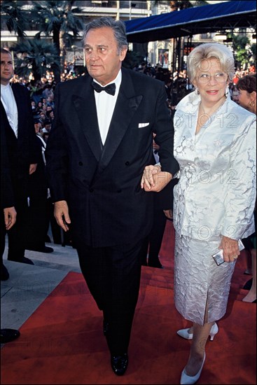 05/17/1996. Cannes film festival : Stairs of "Stealing Beauty".