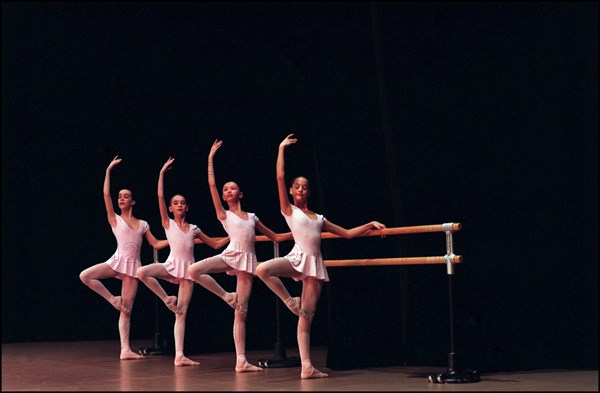 01/10/2000. The "Petits Rats", pupils of the Opera Garnier ballet class in Paris, working as extras.