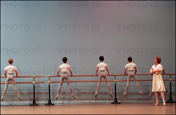 01/10/2000. The "Petits Rats", pupils of the Opera Garnier ballet class in Paris, working as extras.