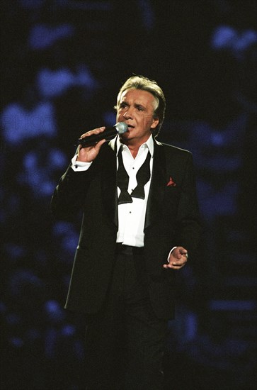 13/01/1998. CONCERT DE MICHEL SARDOU A BERCY