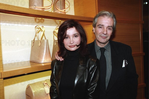 19/02/1998. INAUGURAT° DE LA NLLE BOUTIQUE VUITTON  SUR LES CHAMPS ELYSEES