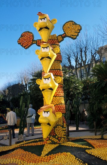 24/02/1999. FESTIVAL DU CITRON A MENTON, AUTOUR DU  THEME DE LUCKY LUKE